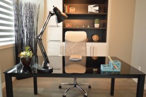 Creating Your Home Office: 6 Tips For a Perfect Workspace